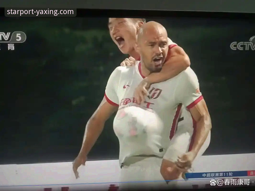 费利佩vs申花：从“魔咒”到破冰，亚星娱乐平台见证中超顶级射手对决